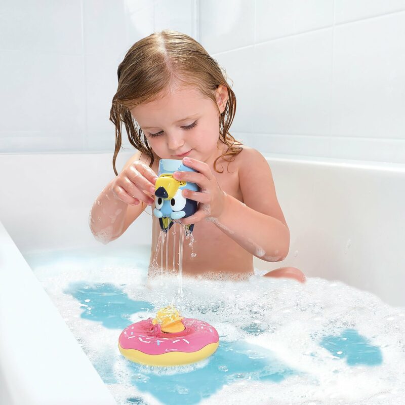 Tomy Toomies Βρεφικό Παιχνίδι Μπάνιου Bluey Σωσίβιο & Φιγούρα Για 18+ Μηνών 5791469