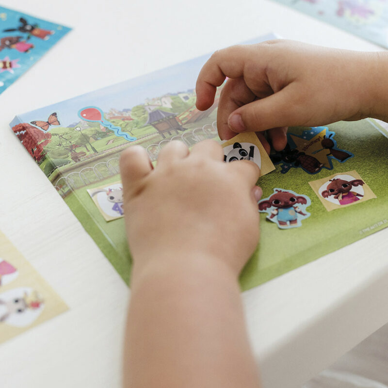 Bing Fun Μεταλλικό Σετ Αυτοκόλλητων 2 Φύλλων 17×24 cm 5902945