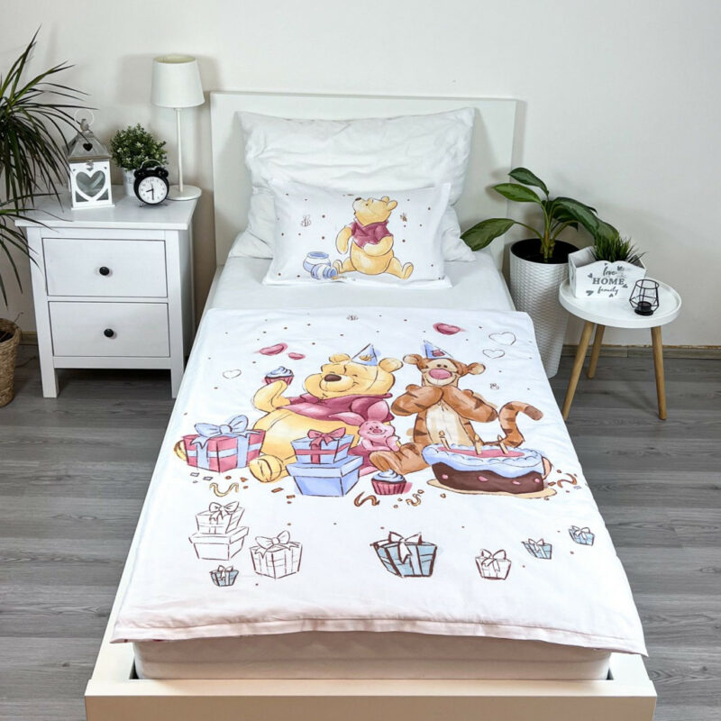 Disney Winnie the Pooh Birthday Party Children’s Bedding Set 6032488