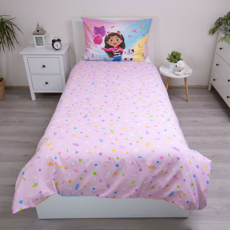 Gabby’s Dollhouse Rainbow Σετ Μονή Παπλωματοθήκη Βαμβακερή 2 Τεμαχίων 140×200 και 70×90 cm 5899229
