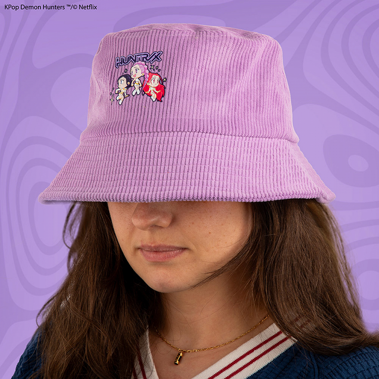 KPOP-Bucket-Hat-HUNTR_X-Lifestyle1-4895205625709-CR2656 5797769