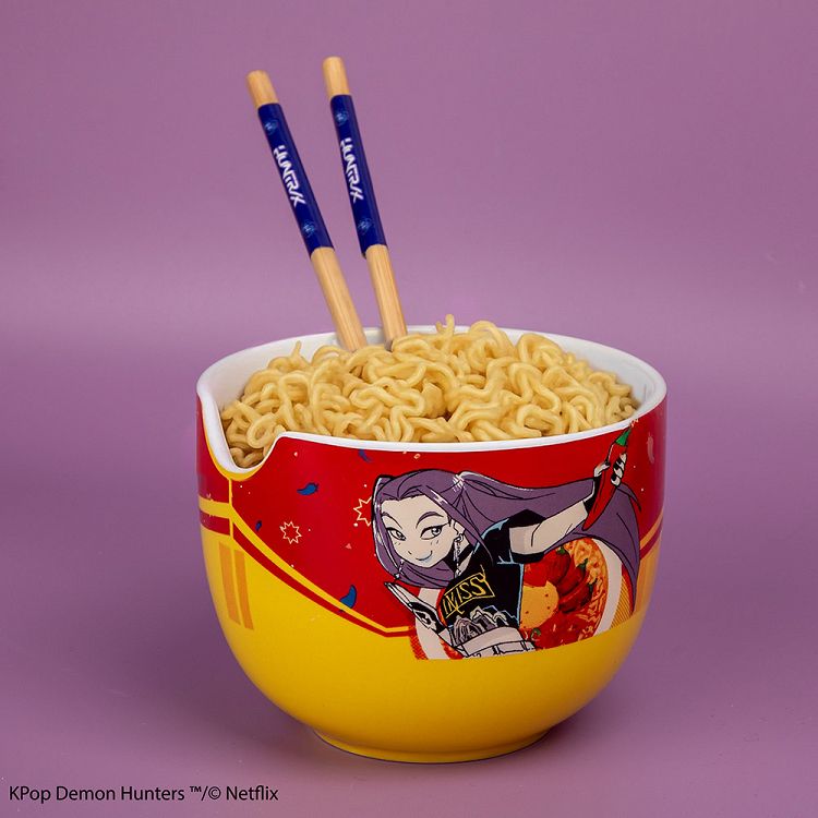 KPOP-Ramen-Bowl-Chopsticks-Mira-Spice-Queen-Lifestyle1-4895205625945-CR4421 6059093