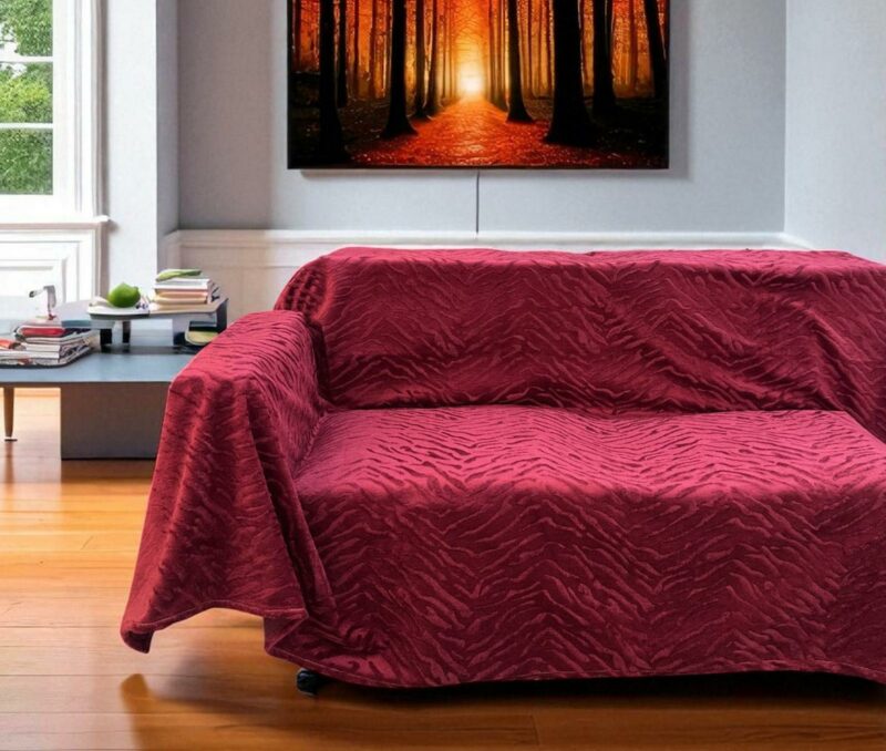 Αντιολισθητικό ριχτάρι βελούρ flame μπορντω μεμονωμένα 180×240 LINEAHOME 5008939