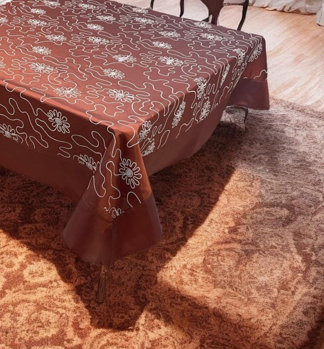 ΤΡΑΠΕΖΟΜΑΝΤΗΛΟ ΣΑΤΙΝΕ ΖΑΚΑΡ ΜΕ ΦΑΣΑ PUZZLE 180X220 LINEAHOME