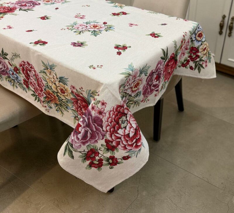 ΤΡΑΠΕΖΟΜΑΝΤΗΛΟ ΣΤΟΦΑ ΙΣΠΑΝΙΑΣ ΔΑΜΑΣΚΟ CARMEN 140Χ140 LINEAHOME 5518774